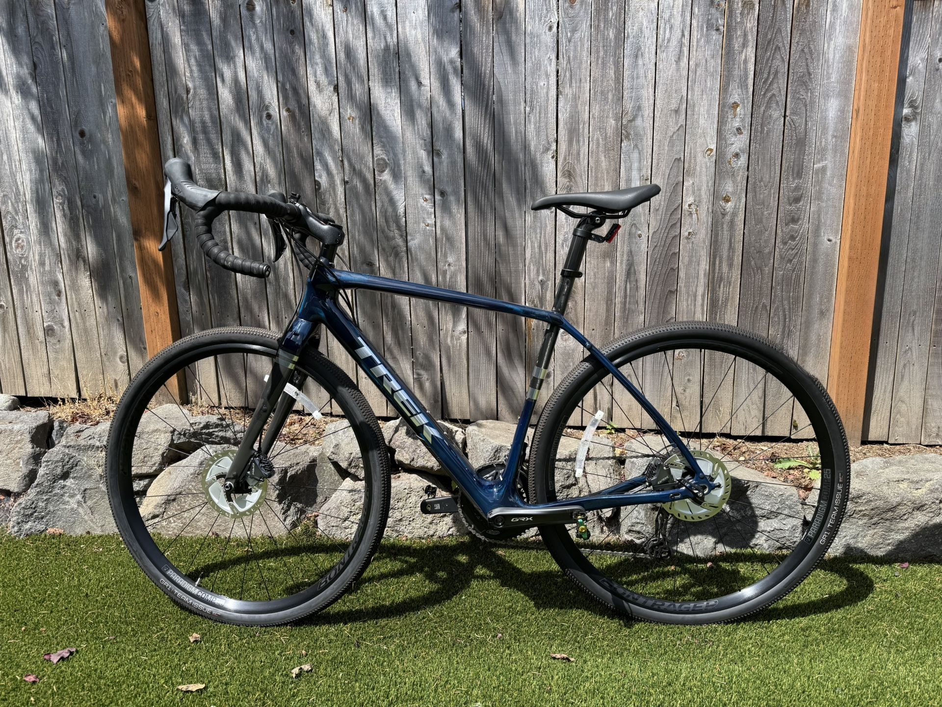 Trek Checkpoint SL 6 Gravel Bike