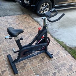 Advenor Exercise Bike