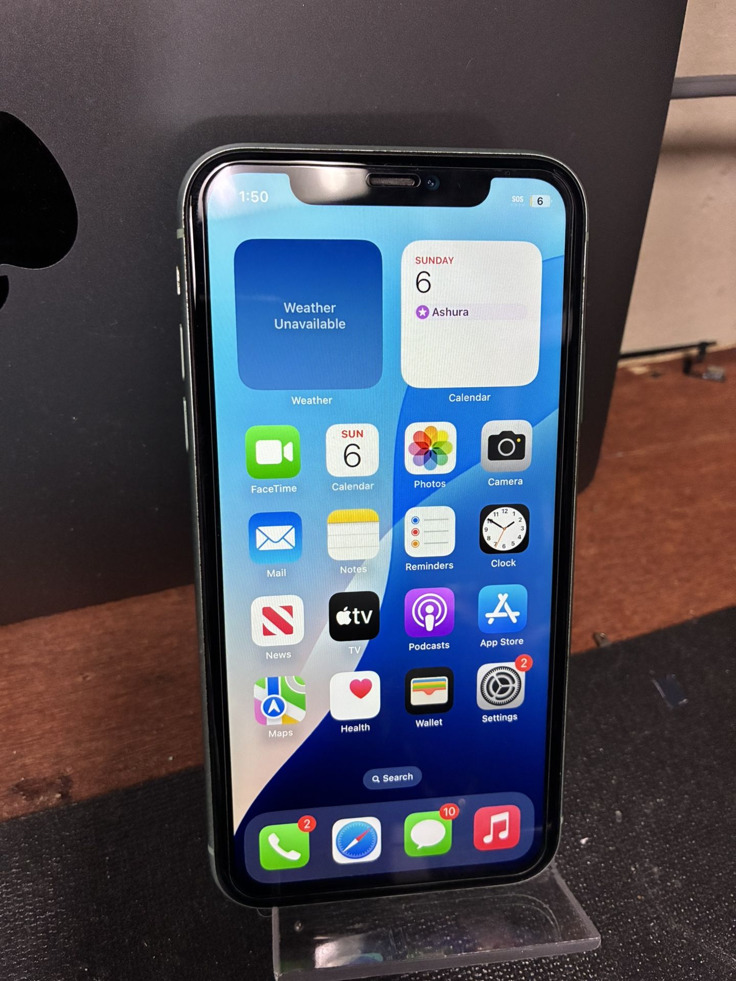 iPhone 11 Unlock 64GB CASH 175 Any Sim