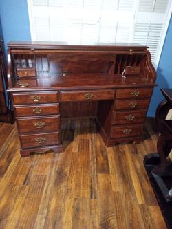 Roll Top Executive Desk