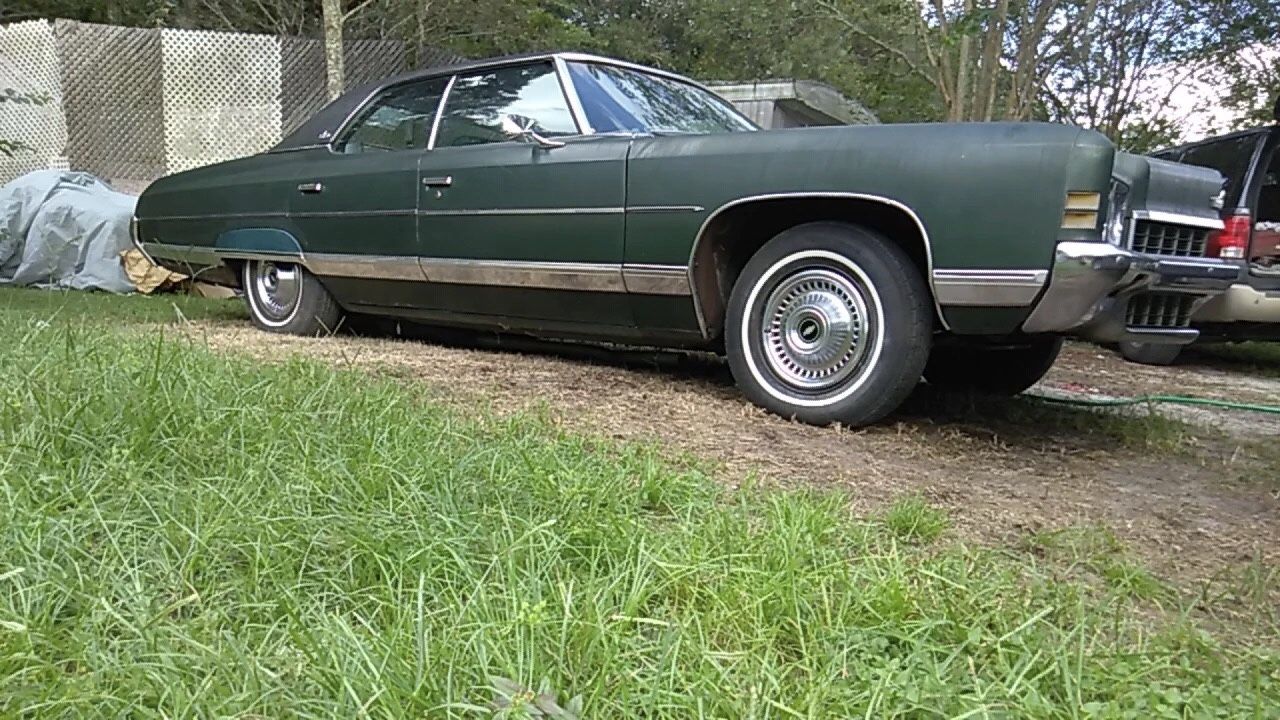 72 CHEVY CAPRICE CLASSIC 4 DOORS