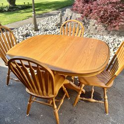 kitchen Table And Chairs