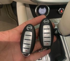 Nissan key fob nissan key