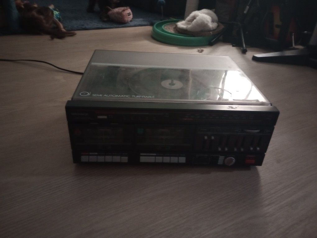 automatic turntable
