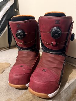 DC Mora Size 9