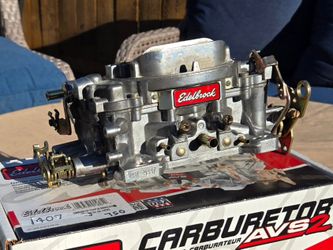 Edelbrock 1407--750cfm