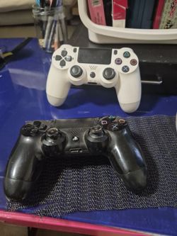 Ps4 controllers