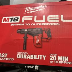 Milwaukee Rotary Hammer 