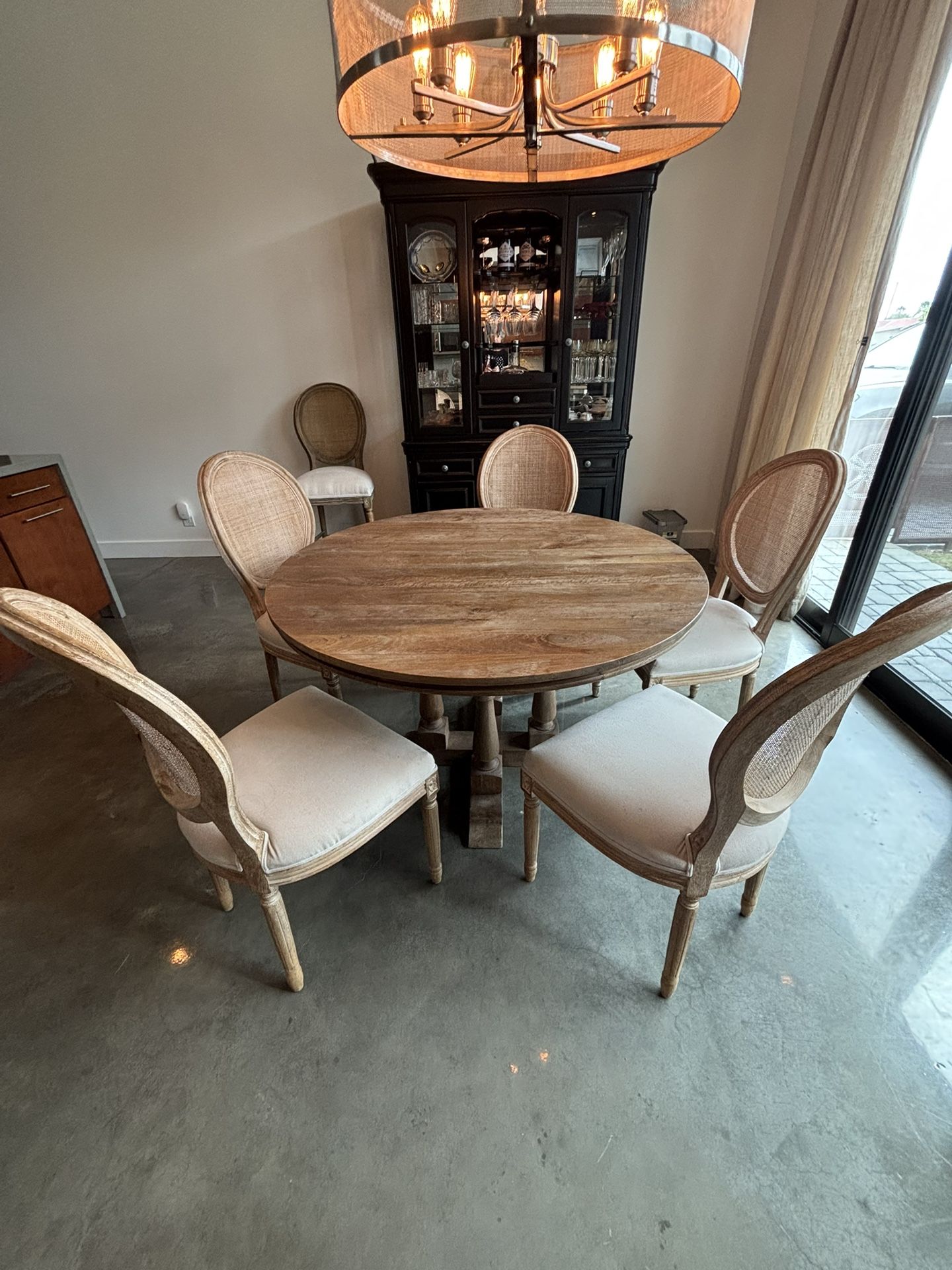 Dining Table with 5 Chairs (Please Read Description)