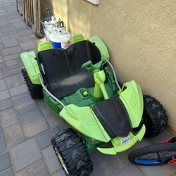 Power Wheels Dune Racer