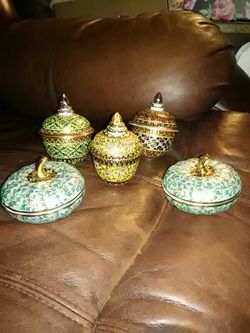 Hand painted 18k gold dishes for condiments