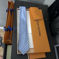 With Box Louis Vuitton Tie mens