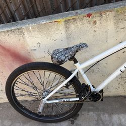 26 inch Elite Bmx bike