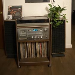 Vintage Stereo System 