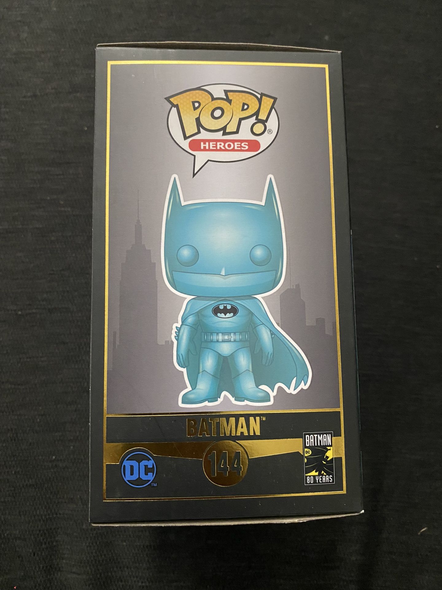Funko pop DC Heroes Batman 144 Teal Chrome