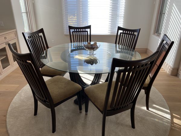 Dining room table & chairs for Sale in San Diego, CA - OfferUp