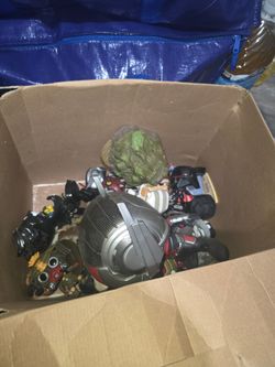 Random funko pop 5$ for all of them