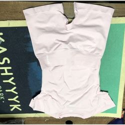 orkout Set (Shorts + Short Sleeve Top) – Like New!