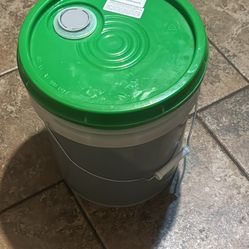 gain soap bottle in