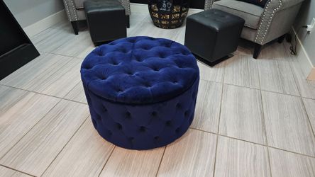 Blue velvet Round Ottoman