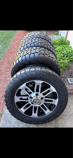 New rims Toyota tundra 5x150 rims nuevos