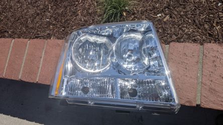 20007-2013 Tahoe Chrome Headlights
