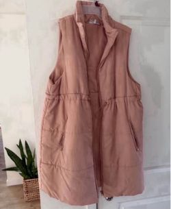 Maternity vest size L