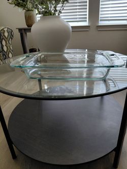 PYREX CASSEROLE DISH