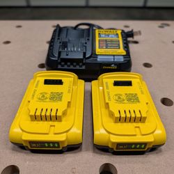 Dewalt 20v Batteries And Charger