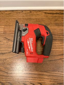 Milwaukee M18 FUEL 18V Lithium-Ion Brushless Cordless Jig Saw (Tool-Only)