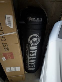80 Lb Punching Bag