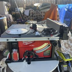 Milwaukee M18 FUEL ONE-KEY 18-Volt Lithium-Ion Brushless Cordless 8-1/4 in. Table Saw (Tool-Only)