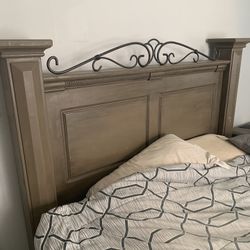 Queen Bedroom Suite