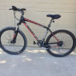 GIANT TALON 3 MOUNTAIN BIKE (LARGE FRAME)