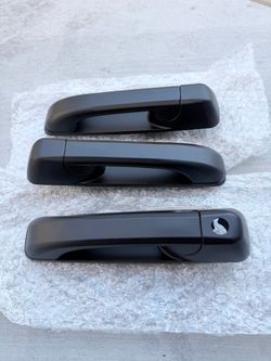 2022 Dodge Ram Door handles
