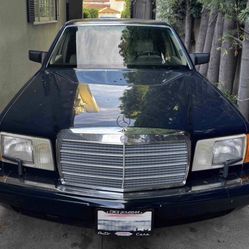 1990 Mercedes Benz 560 SEL