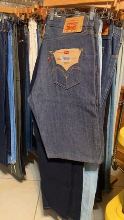 Levi’s Shorts 40 Waist 27 Inches Long