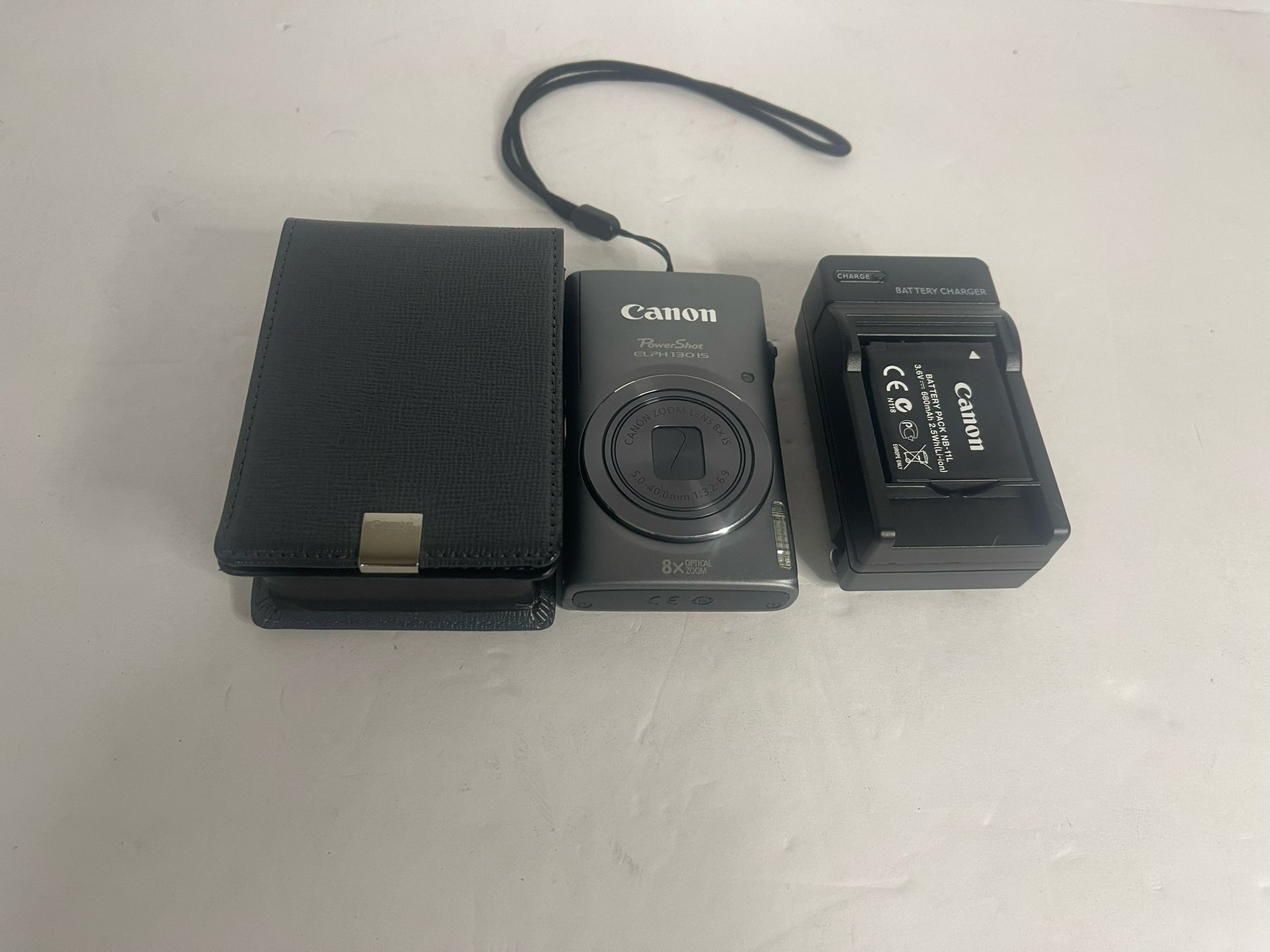 Canon PowerShot ELPH 130 IS 16.0MP Digital Camera Gray w/ Battery Case Working