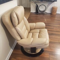 Vintage Lane furniture swivel reclining chair