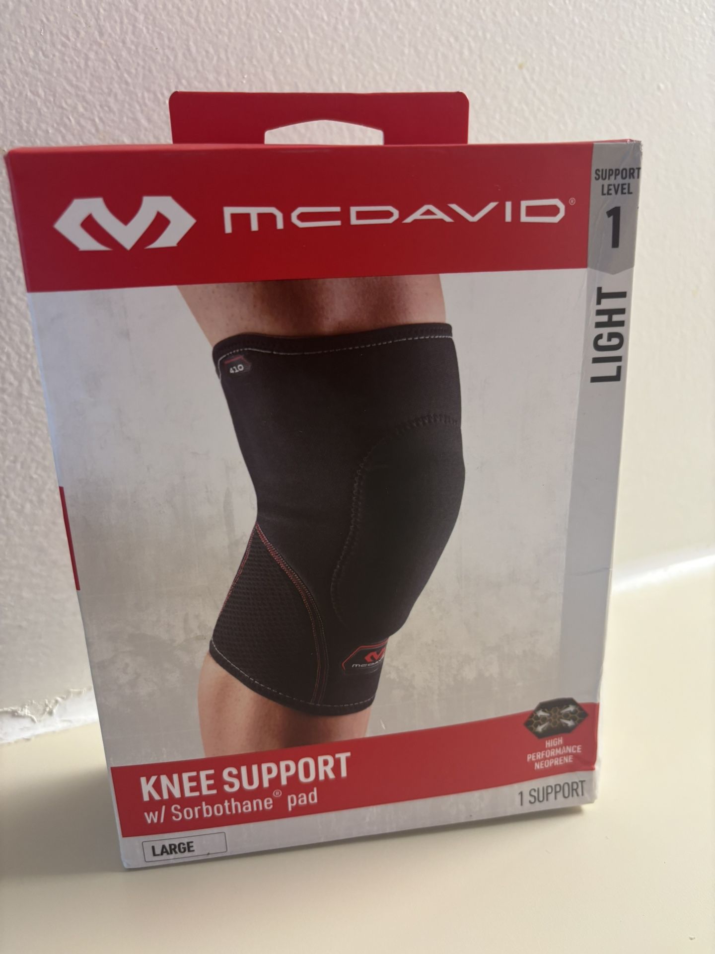 McDavid Knee Support w/ Sorbothane Pad – Size Large (Level 1 Light Support)