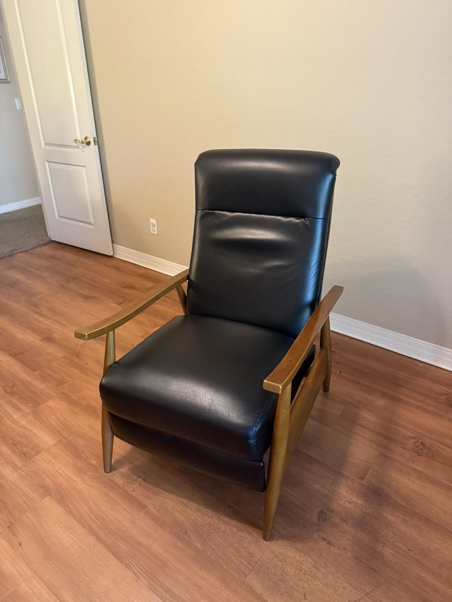 Midcentury Modern Recliner Chair