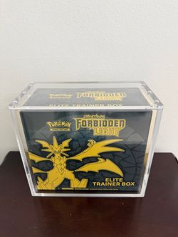 Sun & Moon Forbidden Light ETB