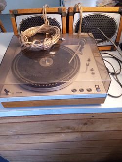 Philips Electronic 312 Turntable Record Player