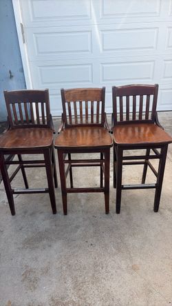 Set of 3 Wooden Bar Stools
