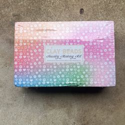 12000 Piece Clay Bead Set For Jewelry Making 