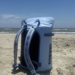 Yeti backpack Cooler 