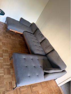 Sofa (NEED IT GONE!)