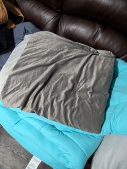 Weighted blanket 25-30 pounds