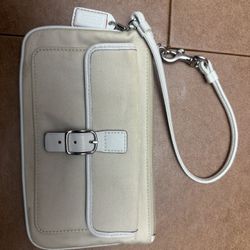 VINTAGE Coach Large Wristlet