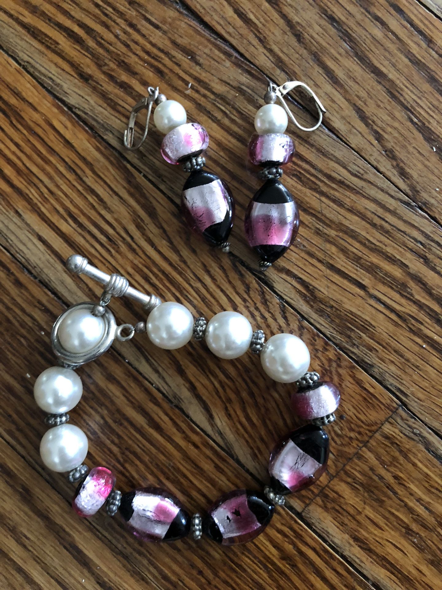 Earring And Bracelet Set